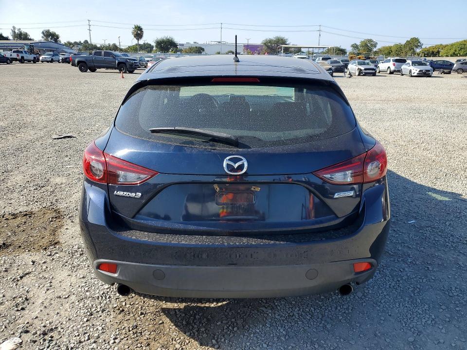 56090656 :رقم المزاد ، JM1BM1K79G1339910 vin ، 2016 Mazda 3 مزاد بيع