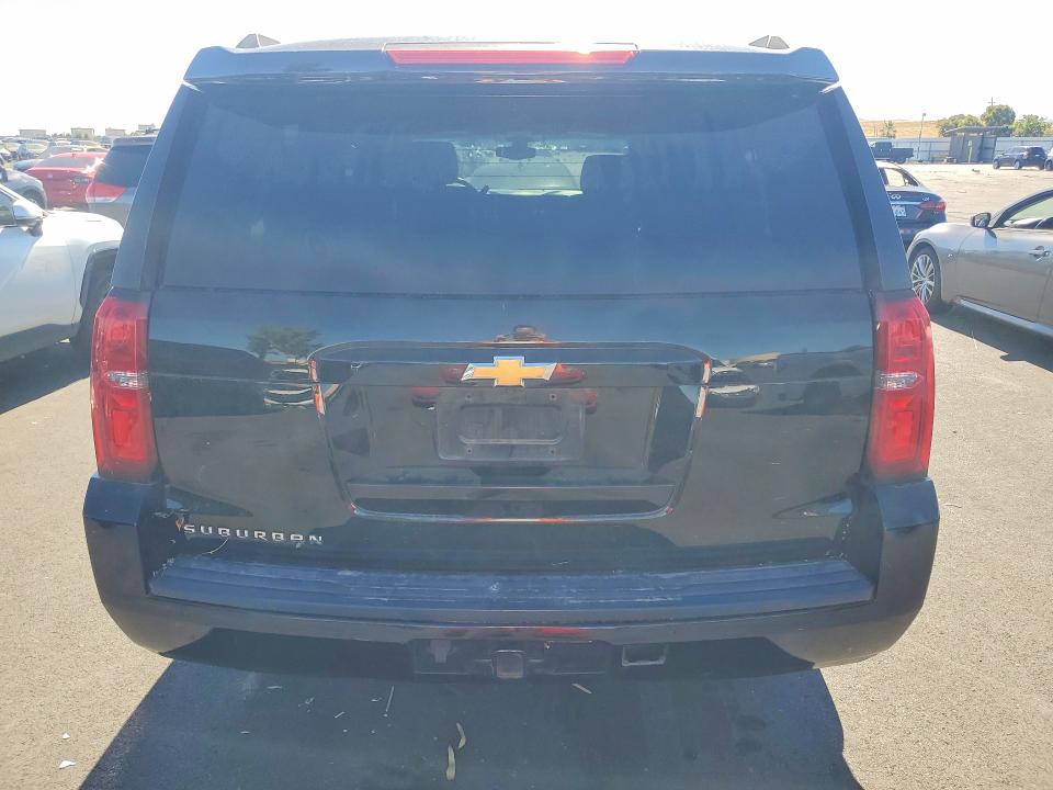 56606836 :رقم المزاد ، 1GNSCGKC0KR348676 vin ، 2019 Chevrolet Suburban مزاد بيع