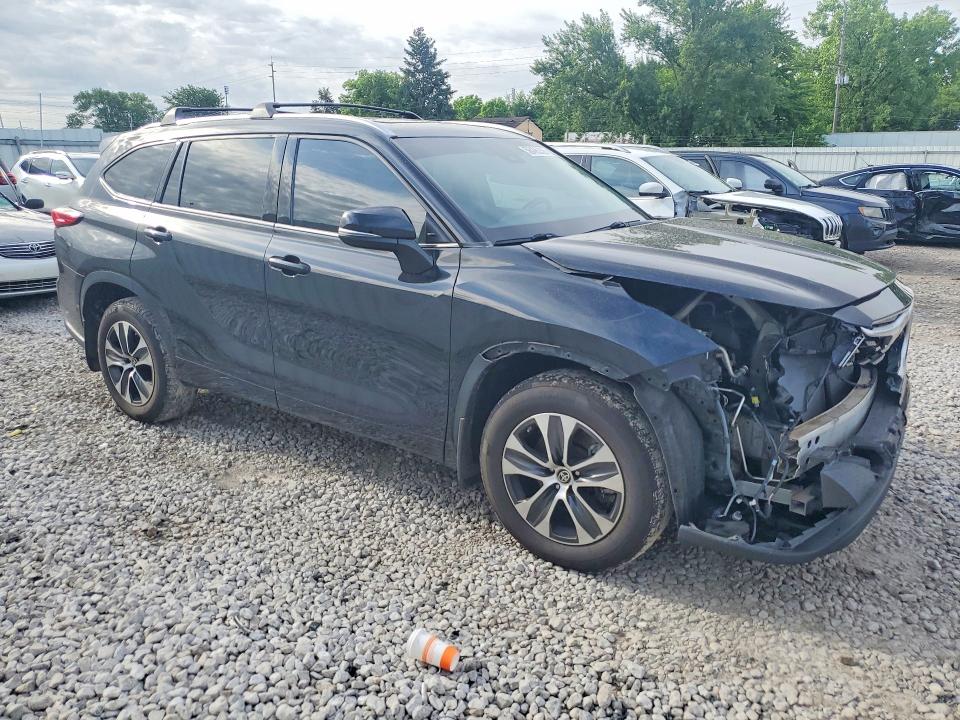 Продаж на аукціоні авто 2021 Toyota Highlander, vin: 5TDHZRBH7MS546135, номер лоту: 56495336