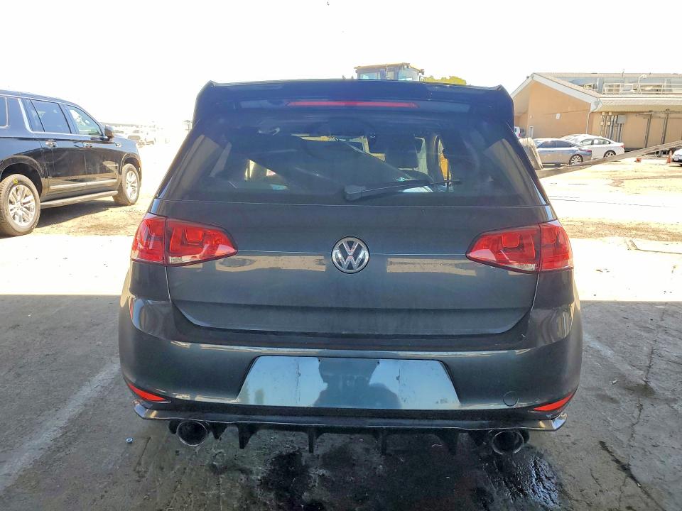 Продажа на аукционе авто 2017 Volkswagen Gti, vin: 3VW4T7AU8HM016861, номер лота: 57192036