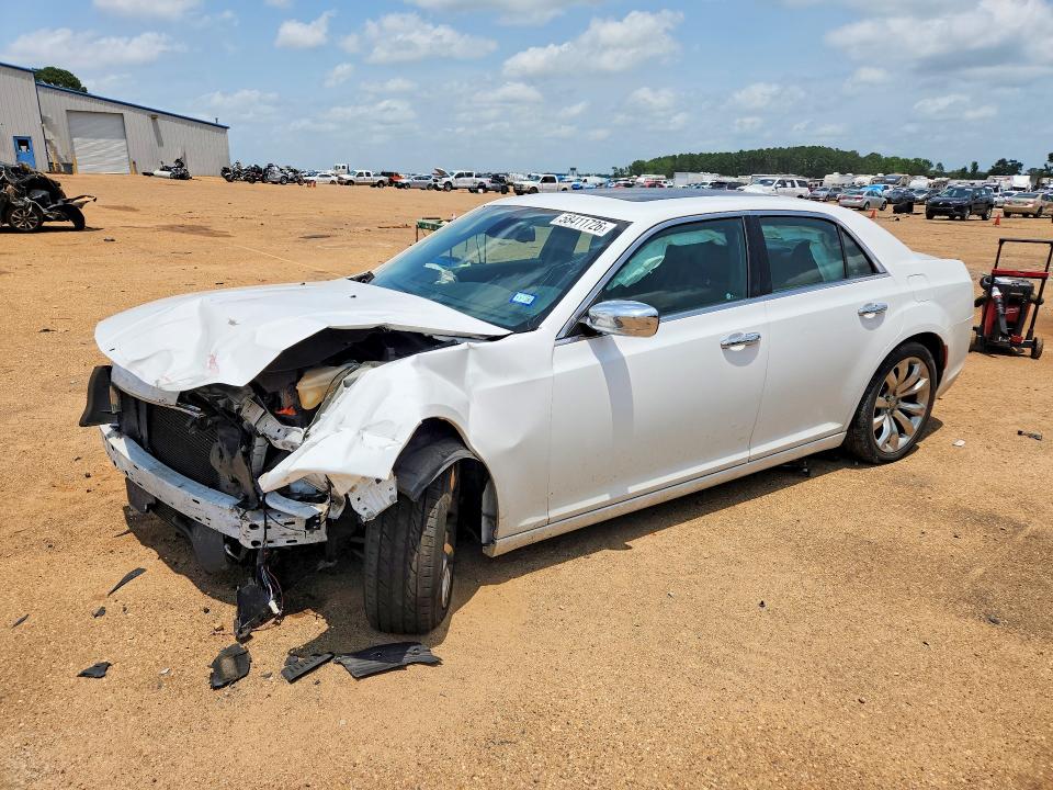 2017 Chrysler 300c მანქანა იყიდება აუქციონზე, vin: 2C3CCAEG1HH645820, აუქციონის ნომერი: 58411726