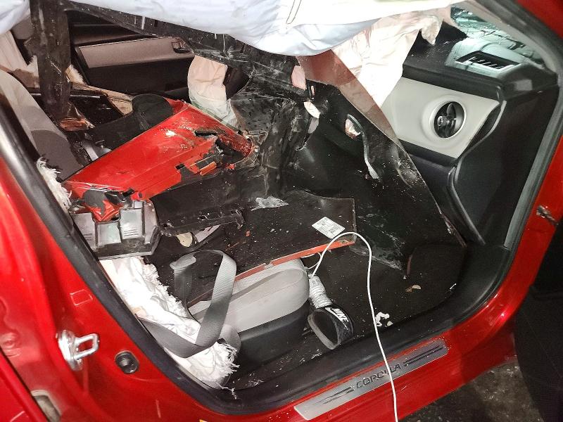 58847836 :رقم المزاد ، 5YFBURHE3KP864583 vin ، 2019 Toyota Corolla مزاد بيع