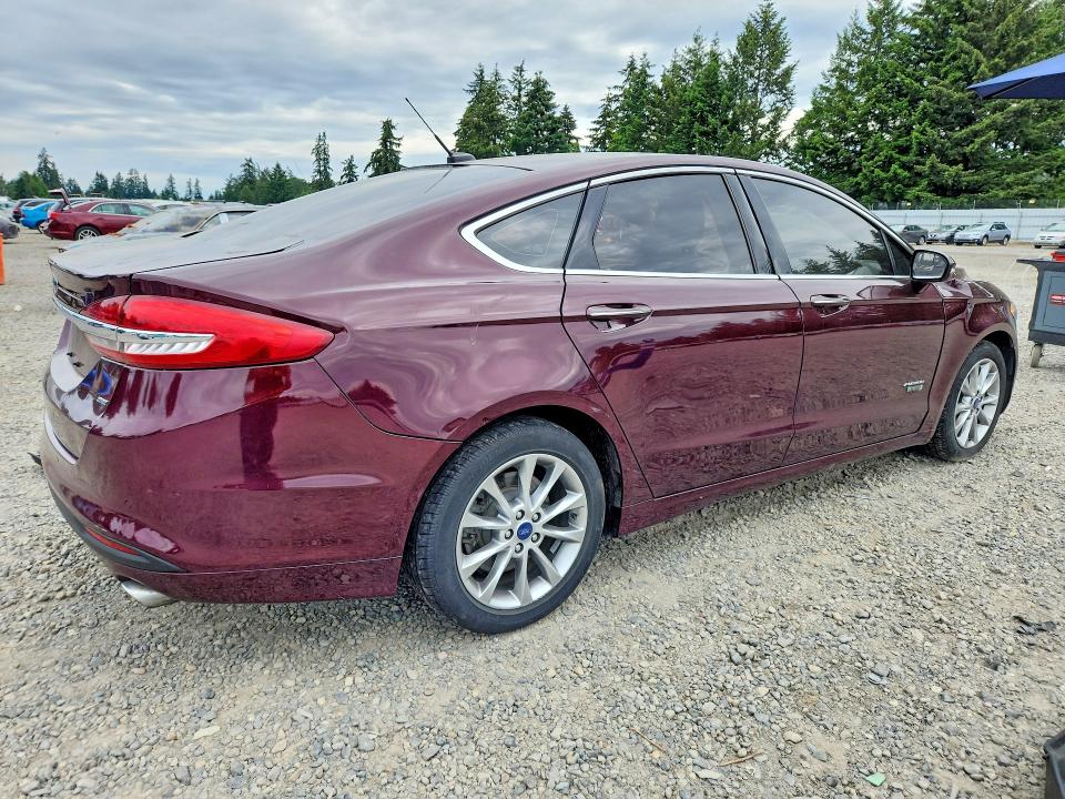 Продажа на аукционе авто 2017 Ford Fusion, vin: 3FA6P0PU2HR207702, номер лота: 55116166