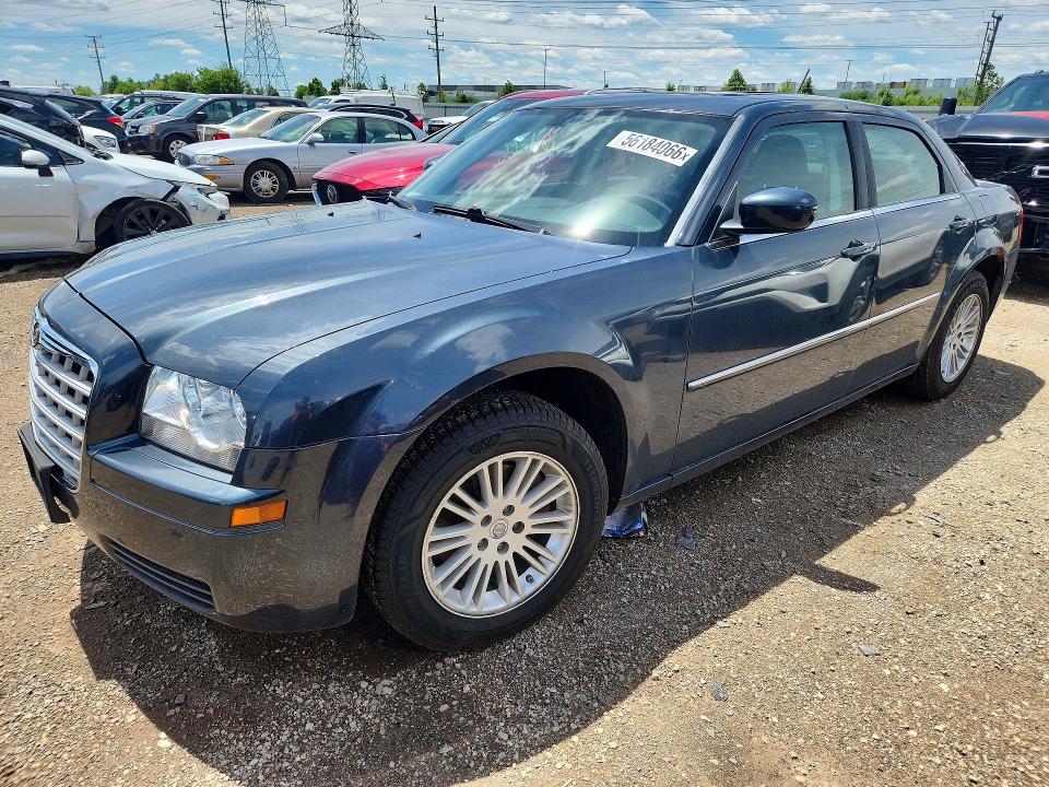 2008 Chrysler 300 მანქანა იყიდება აუქციონზე, vin: 2C3LA43R98H260484, აუქციონის ნომერი: 56184066