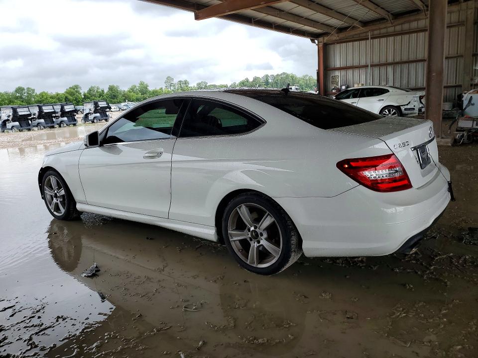 2014 Mercedes-benz C მანქანა იყიდება აუქციონზე, vin: WDDGJ4HB6EG200278, აუქციონის ნომერი: 57400596