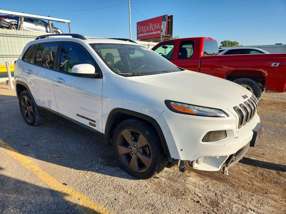 Auction sale of the 2016 Jeep Cherokee, vin: 1C4PJLCB6GW324037, lot number: 57753416