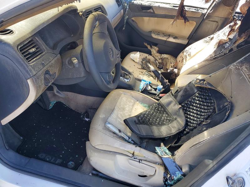 58115146 :رقم المزاد ، 3VWDZ7AJ1BM393754 vin ، 2011 Volkswagen Jetta مزاد بيع