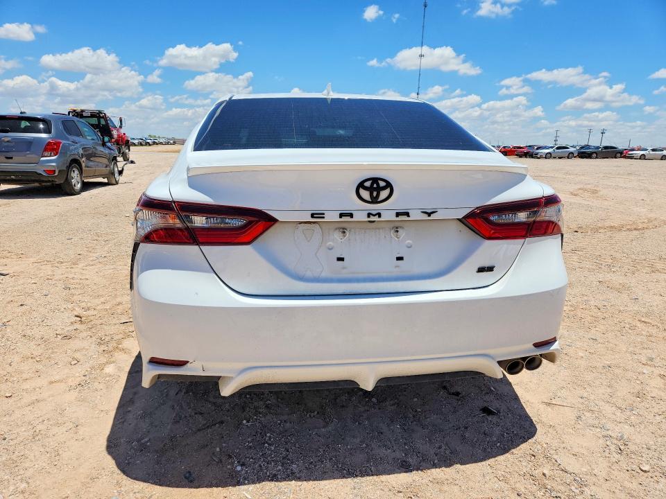 Продажа на аукционе авто 2021 Toyota Camry, vin: 4T1G11AK0MU526219, номер лота: 57235896