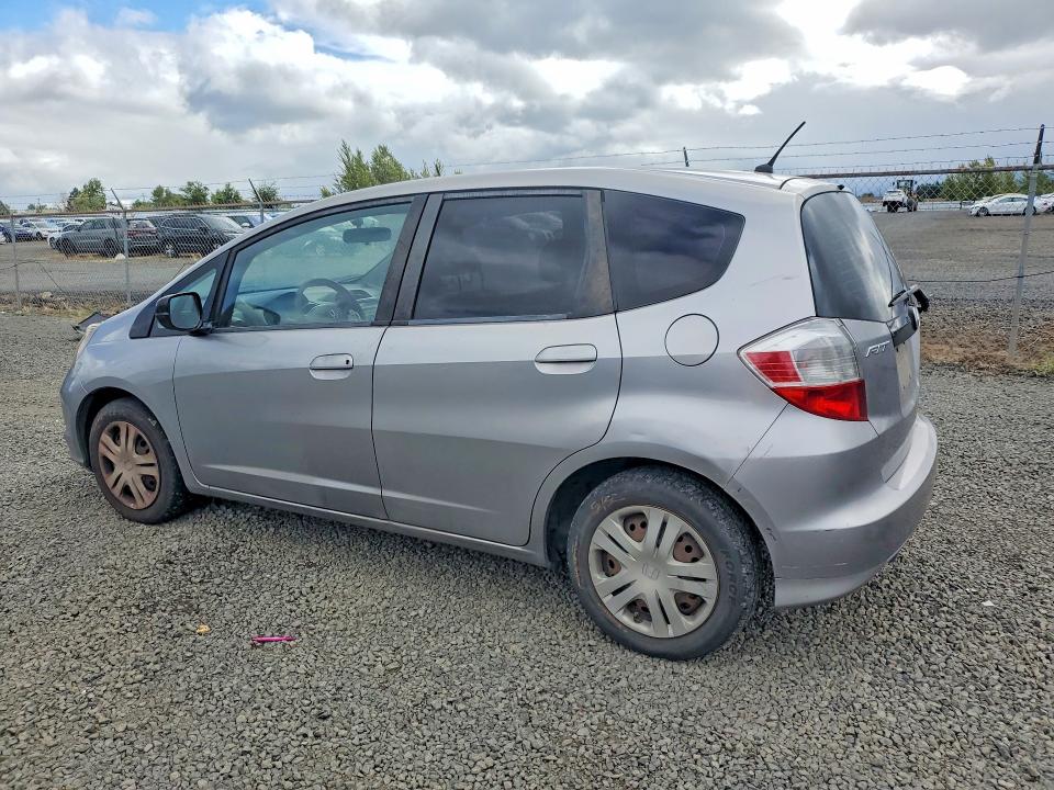 2010 Honda Fit მანქანა იყიდება აუქციონზე, vin: JHMGE8H25AC003379, აუქციონის ნომერი: 56468276