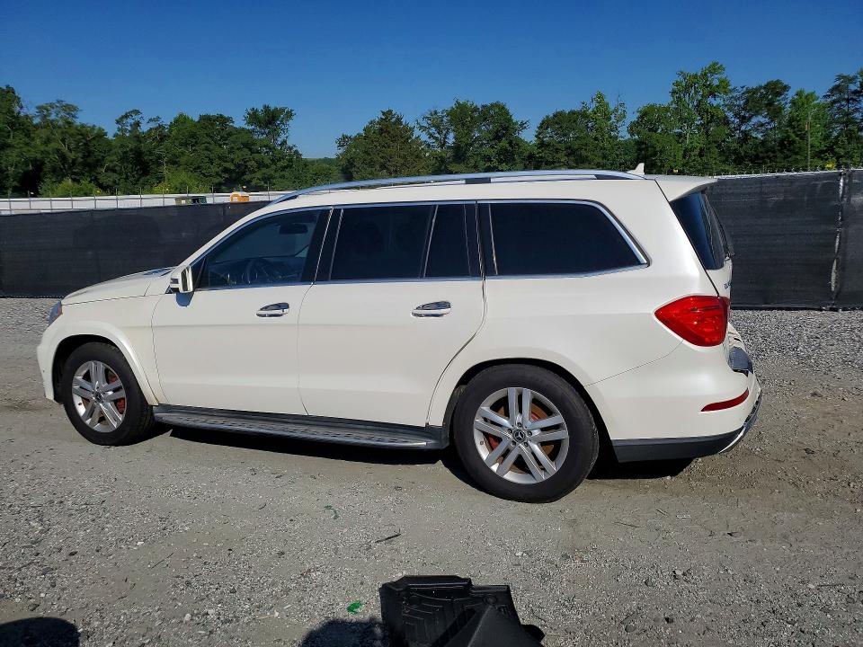 56634026 :رقم المزاد ، 4JGDF6EE9FA465740 vin ، 2015 Mercedes-benz Gl مزاد بيع