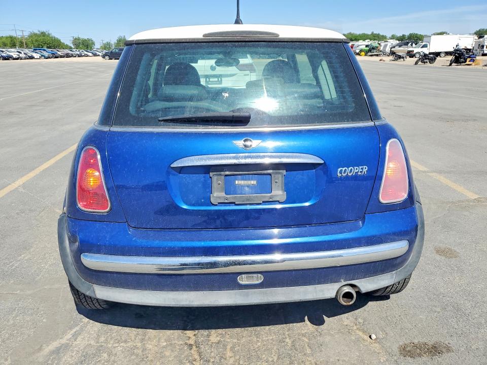2003 Mini Cooper მანქანა იყიდება აუქციონზე, vin: WMWRC334X3TE19538, აუქციონის ნომერი: 55747396