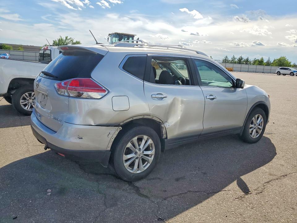 2015 Nissan Rogue მანქანა იყიდება აუქციონზე, vin: 5N1AT2MK7FC899168, აუქციონის ნომერი: 57165046