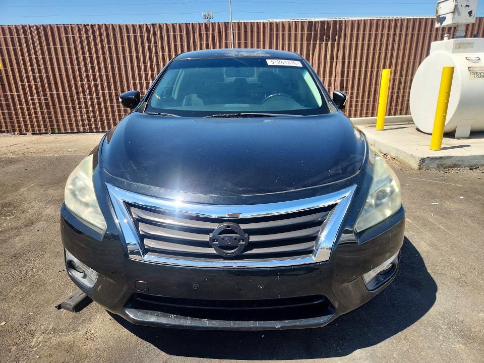 2013 Nissan Altima მანქანა იყიდება აუქციონზე, vin: 1N4BL3AP3DC107583, აუქციონის ნომერი: 57261376