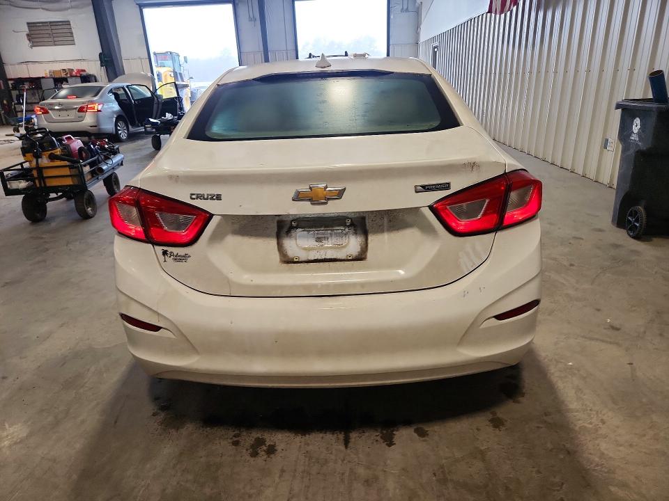 Продажа на аукционе авто 2018 Chevrolet Cruze, vin: 1G1BF5SM9J7127111, номер лота: 57679226