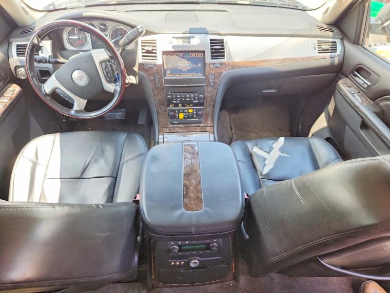 Продаж на аукціоні авто 2011 Cadillac Escalade, vin: 1GYS4BEF8BR139002, номер лоту: 57242226