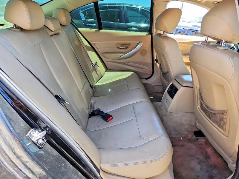 56252516 :رقم المزاد ، WBA3C1C51CF431883 vin ، 2012 Bmw 328 مزاد بيع
