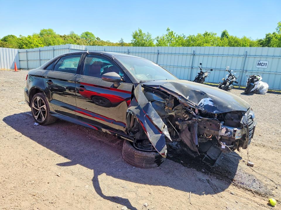 55754896 :رقم المزاد ، WAUBEGFF8LA105475 vin ، 2020 Audi A3 مزاد بيع
