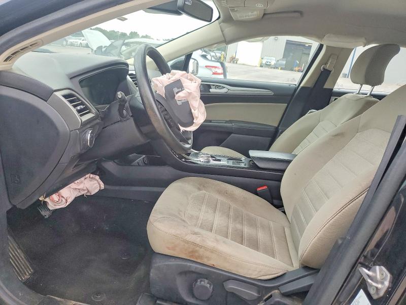 58468396 :رقم المزاد ، 3FA6P0G78KR283264 vin ، 2019 Ford Fusion مزاد بيع