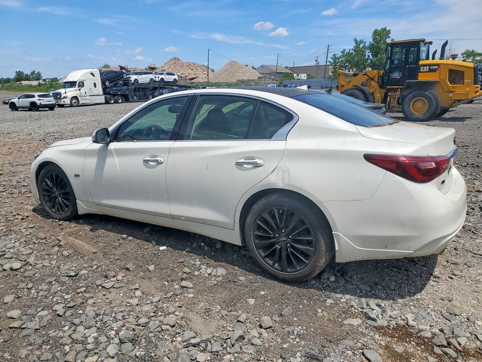 57968826 :رقم المزاد ، JN1EV7AR8JM438520 vin ، 2018 Infiniti Q50 مزاد بيع