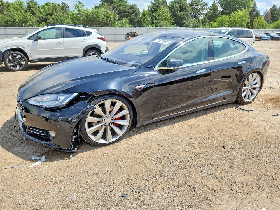 Продажа на аукционе авто 2014 Tesla Model S, vin: 5YJSA1H25EFP64601, номер лота: 58927986