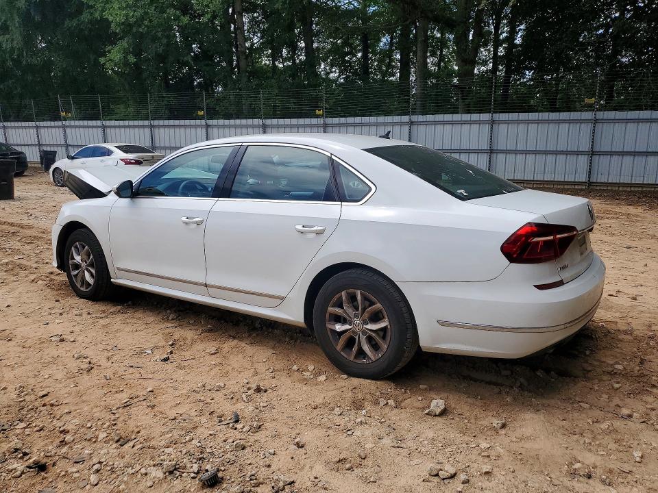 56468806 :رقم المزاد ، 1VWAT7A35HC053149 vin ، 2017 Volkswagen Passat مزاد بيع
