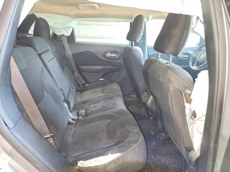 Продажа на аукционе авто 2016 Jeep Cherokee, vin: 1C4PJMCS4GW131858, номер лота: 57870856