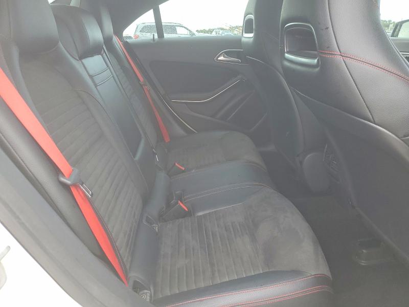 56078066 :رقم المزاد ، WDDSJ4EB1FN162048 vin ، 2015 Mercedes-benz Cla مزاد بيع