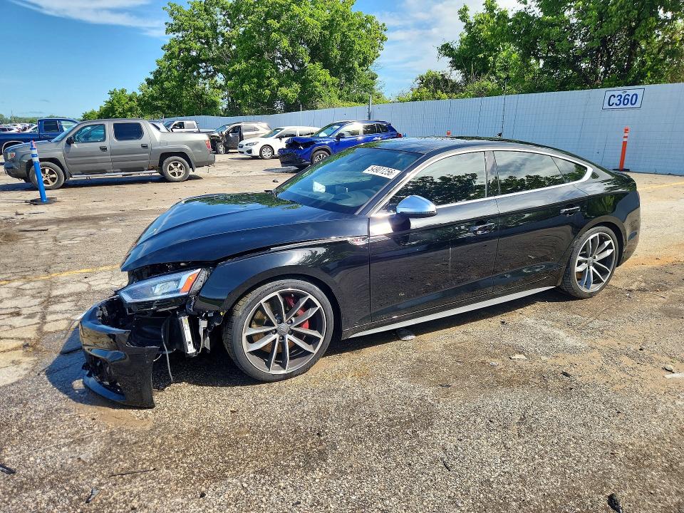 54901256 :رقم المزاد ، WAUC4CF50KA017638 vin ، 2019 Audi S5 مزاد بيع