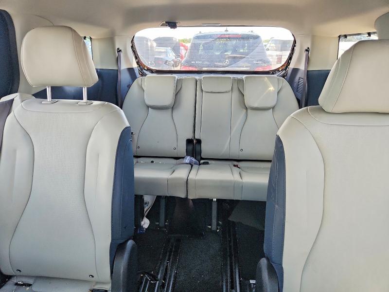 2025 Kia Carnival მანქანა იყიდება აუქციონზე, vin: KNDNC5K39S6458735, აუქციონის ნომერი: 58707876