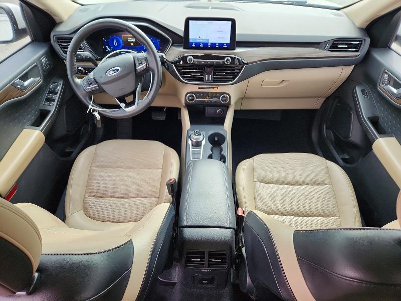 56594786 :رقم المزاد ، 1FMCU9J98LUA62547 vin ، 2020 Ford Escape مزاد بيع
