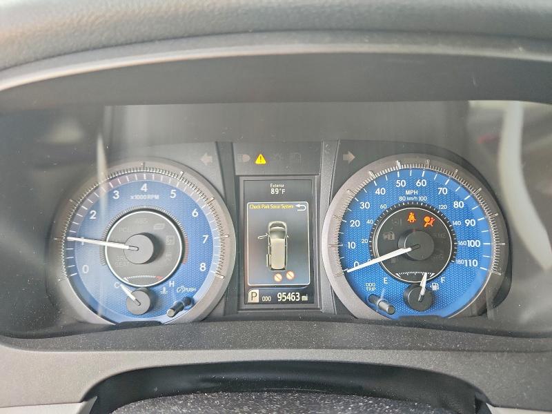 58261746 :رقم المزاد ، 5TDDZ3DC9HS169827 vin ، 2017 Toyota Sienna مزاد بيع