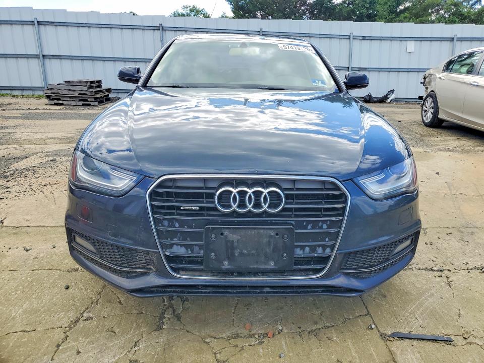 57419726 :رقم المزاد ، WAUBFAFL4FN003443 vin ، 2015 Audi A4 مزاد بيع