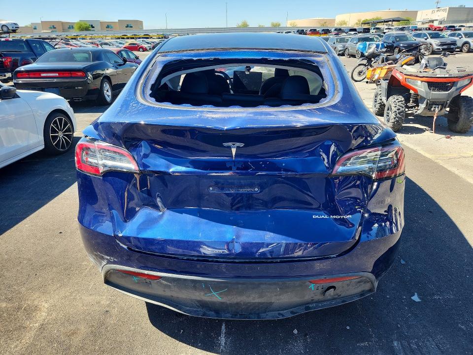 2022 Tesla Model Y მანქანა იყიდება აუქციონზე, vin: 7SAYGDEF4NF407088, აუქციონის ნომერი: 57972816