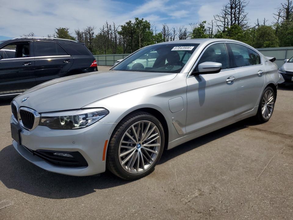 2018 Bmw 530xe მანქანა იყიდება აუქციონზე, vin: WBAJB1C50JG624222, აუქციონის ნომერი: 57843906