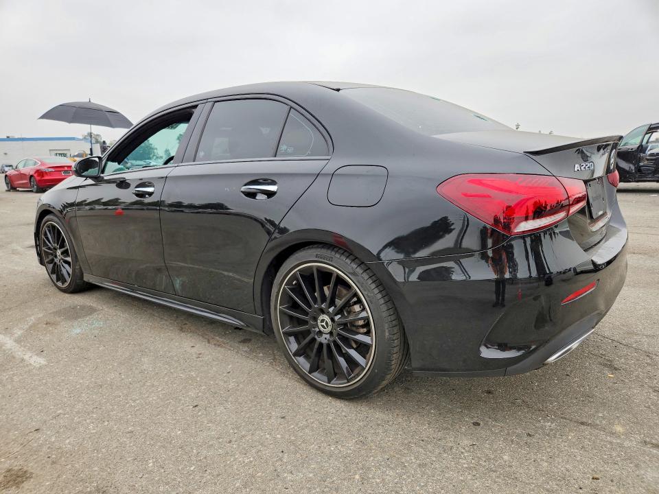 58047036 :رقم المزاد ، WDD3G4EB6KW028482 vin ، 2019 Mercedes-benz A مزاد بيع