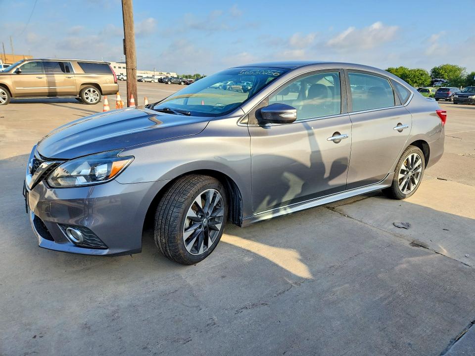 56530256 :رقم المزاد ، 3N1AB7AP8KY304160 vin ، 2019 Nissan Sentra مزاد بيع