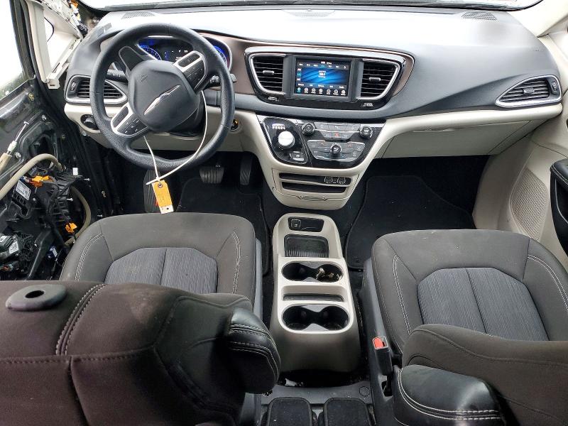 2021 Chrysler Voyager მანქანა იყიდება აუქციონზე, vin: 2C4RC1CGXMR580365, აუქციონის ნომერი: 53178836