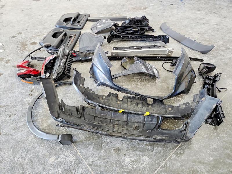 54826756 :رقم المزاد ، 7FARS6H99SE011563 vin ، 2025 Honda Cr-v مزاد بيع
