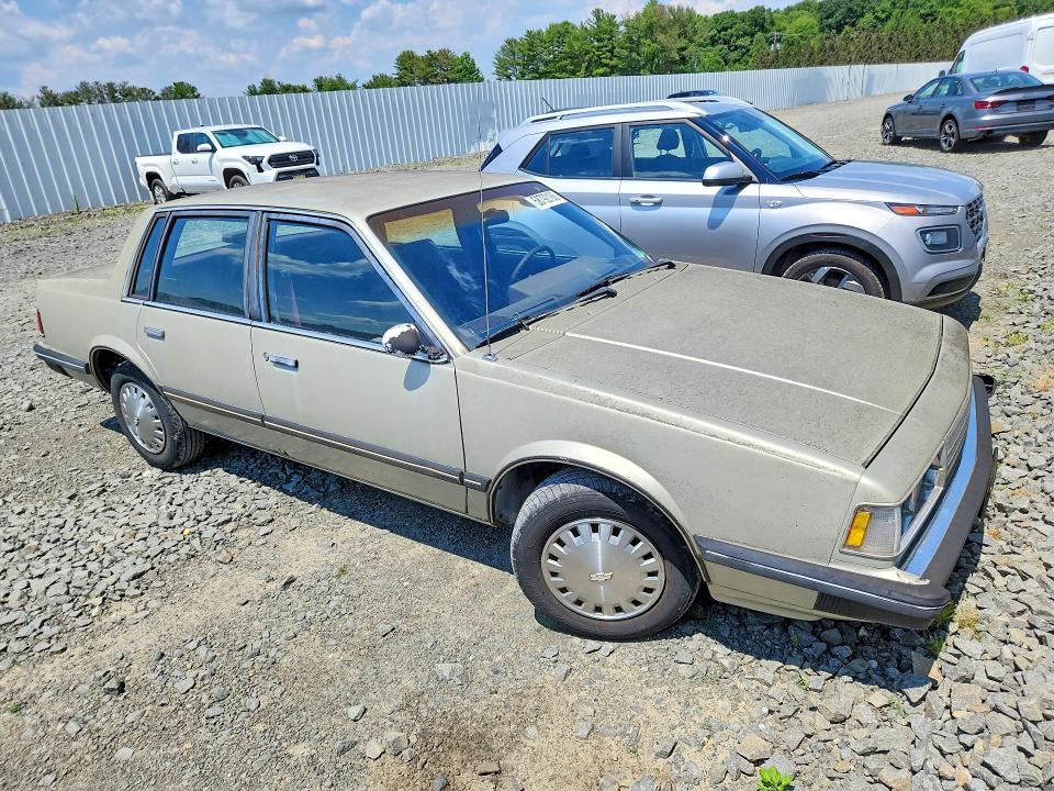 1986 Chevrolet Celebrity მანქანა იყიდება აუქციონზე, vin: 2G1AW19R9G1210582, აუქციონის ნომერი: 58792186