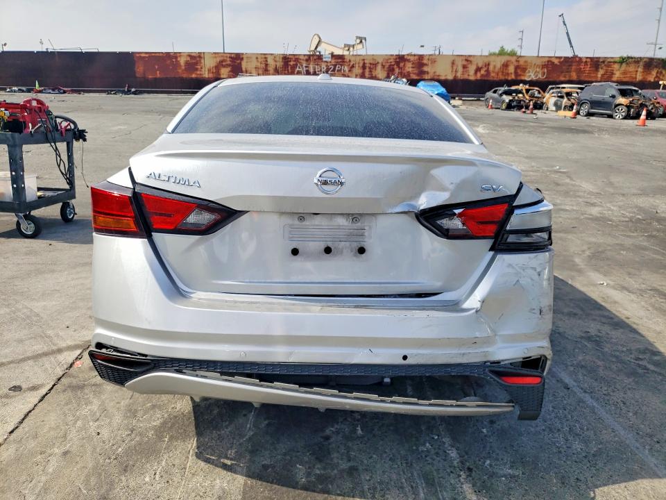 55646916 :رقم المزاد ، 1N4BL4DV8MN356434 vin ، 2021 Nissan Altima مزاد بيع