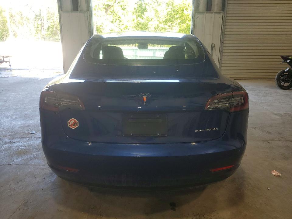 Продажа на аукционе авто 2022 Tesla Model 3, vin: 5YJ3E1EB0NF111851, номер лота: 55961606