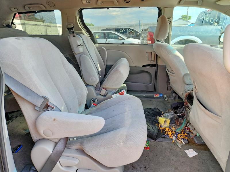 Продажа на аукционе авто 2013 Toyota Sienna, vin: 5TDKK3DC0DS323864, номер лота: 56575356