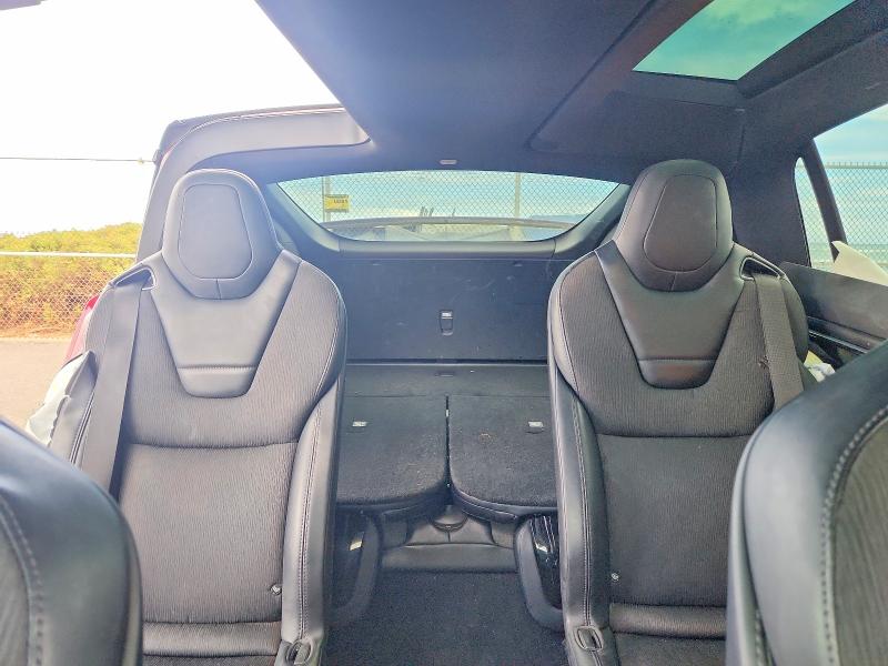 2016 Tesla Model X მანქანა იყიდება აუქციონზე, vin: 5YJXCBE24GF017634, აუქციონის ნომერი: 56185056