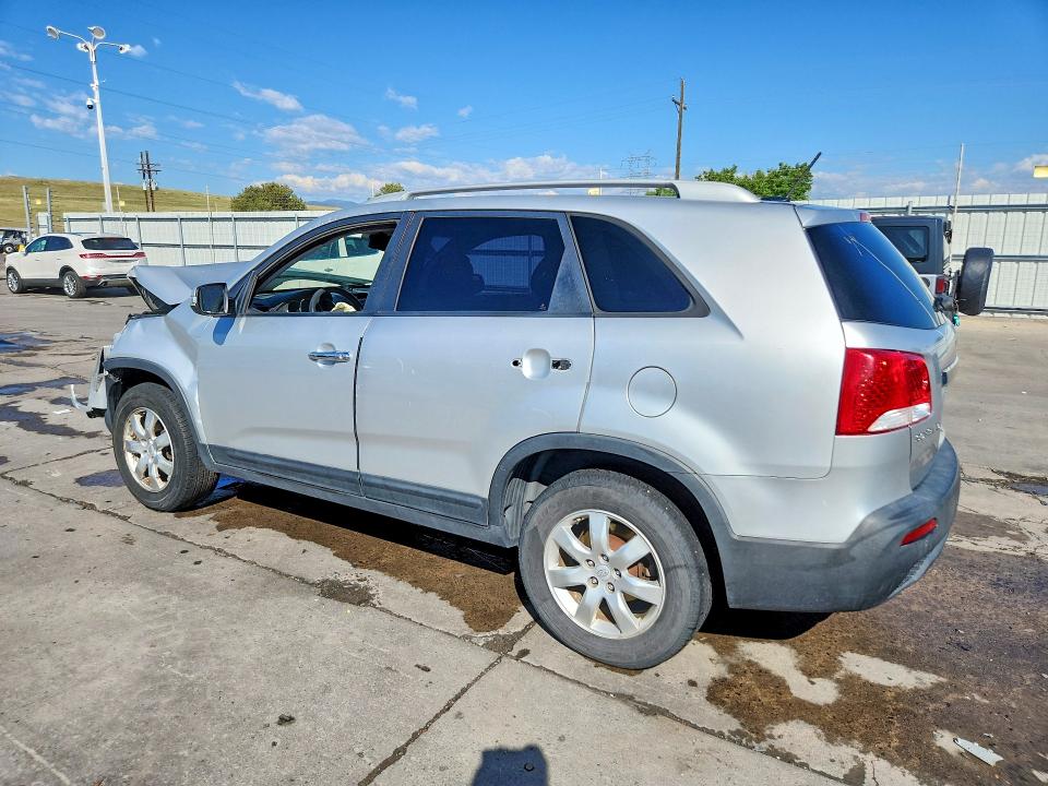 Продаж на аукціоні авто 2011 Kia Sorento, vin: 5XYKT3A18BG129772, номер лоту: 57210396
