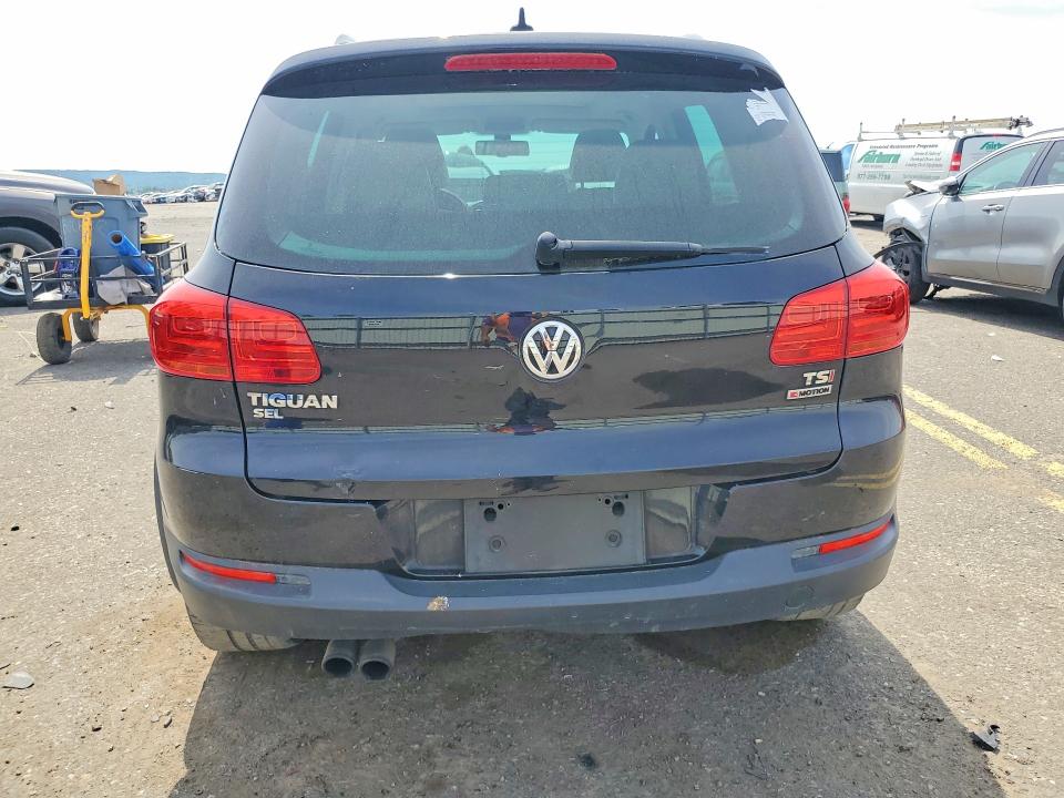 Aukcja sprzedaży 2017 Volkswagen Tiguan, vin: WVGWV7AX5HK021177, numer aukcji: 55818936