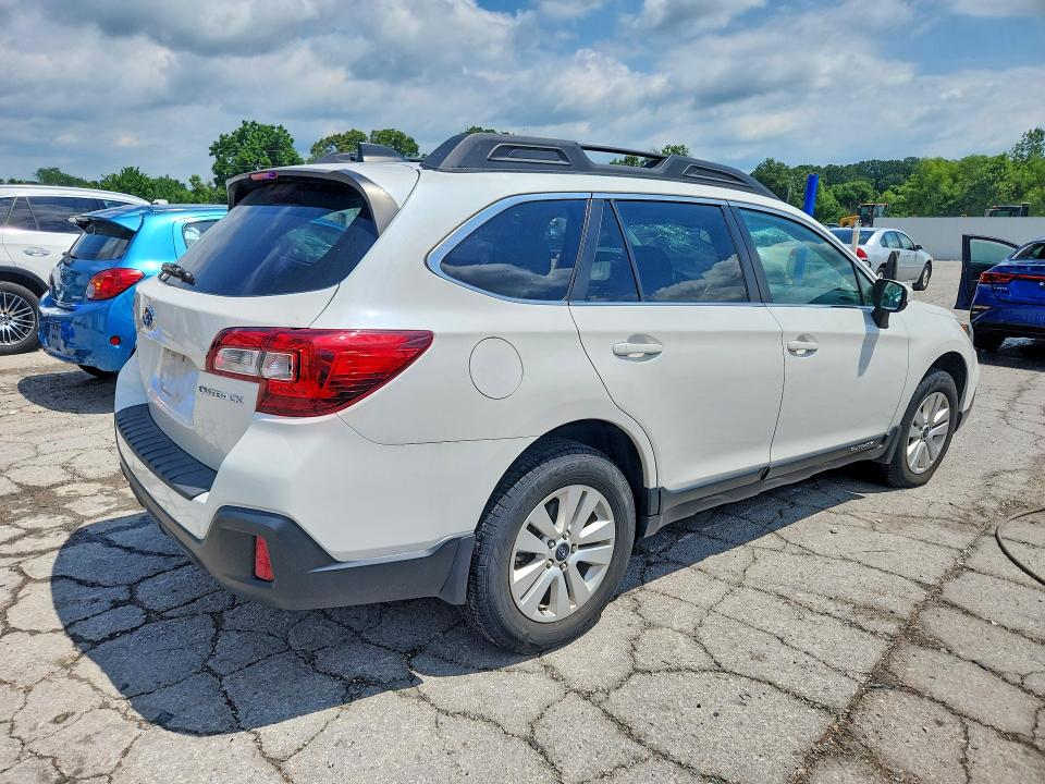 Aukcja sprzedaży 2018 Subaru Outback, vin: 4S4BSADC0J3357784, numer aukcji: 55701786