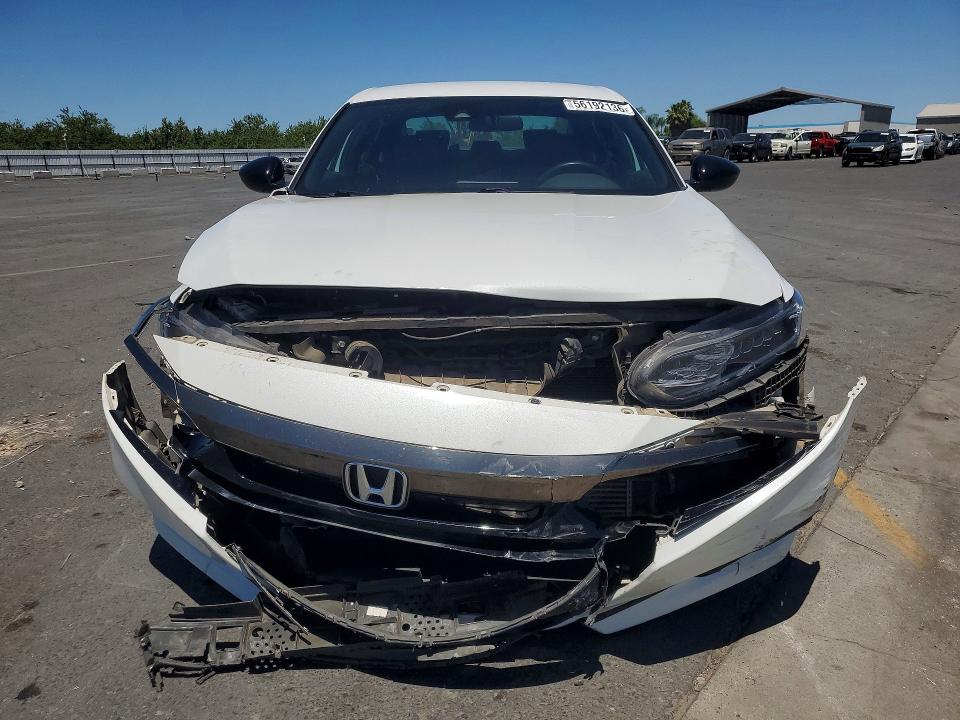 56192136 :رقم المزاد ، 1HGCV1F3XNA075636 vin ، 2022 Honda Accord مزاد بيع