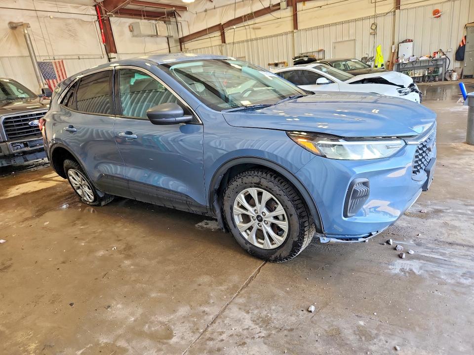 55615546 :رقم المزاد ، 1FMCU9GN0RUB27467 vin ، 2024 Ford Escape مزاد بيع