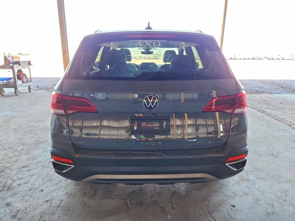 Продаж на аукціоні авто 2022 Volkswagen Taos, vin: 3VVPX7B2XNM097814, номер лоту: 85987245