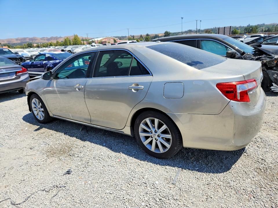 2013 Toyota Camry მანქანა იყიდება აუქციონზე, vin: 4T4BF1FK3DR318037, აუქციონის ნომერი: 58442296